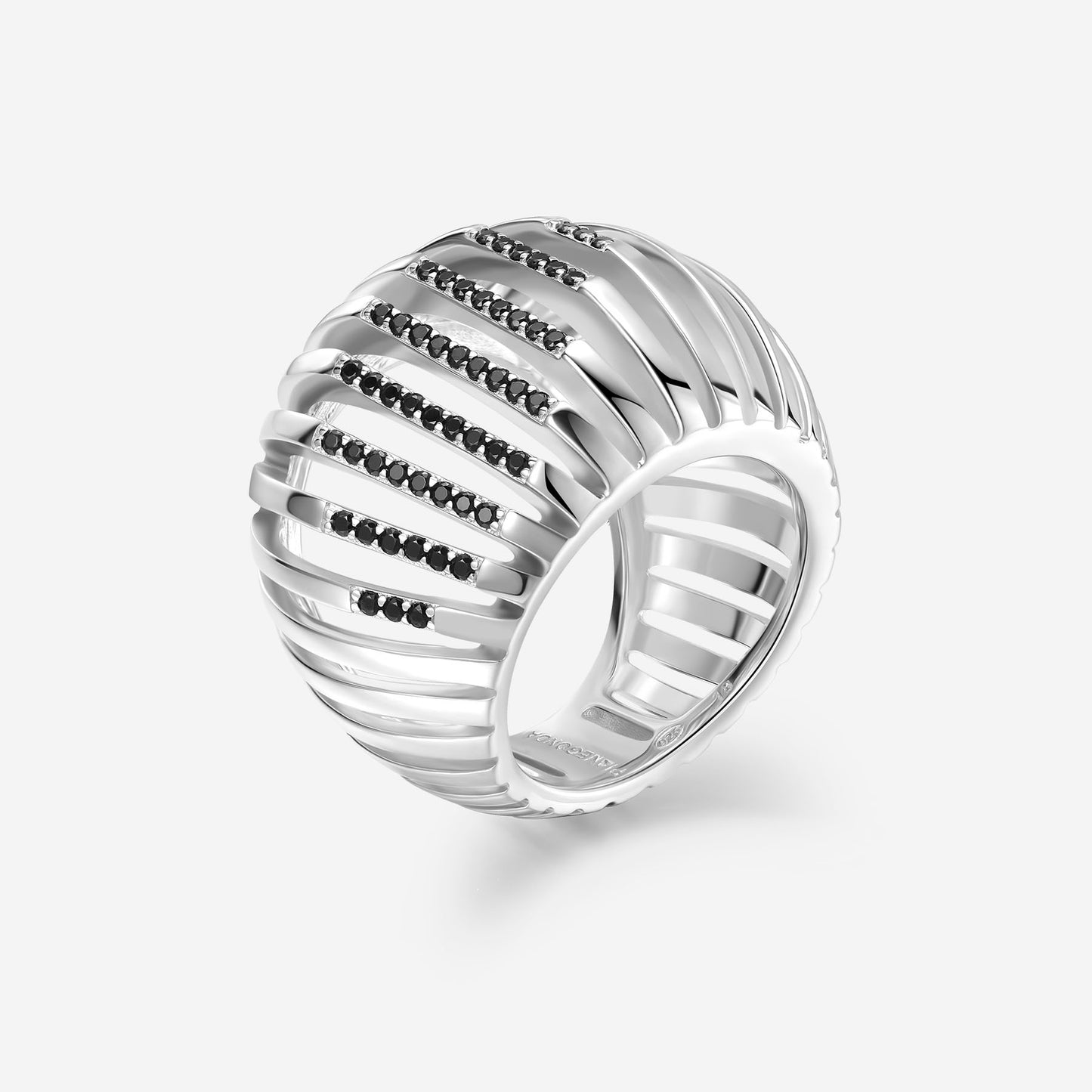 PDOR03 ANELLO DORIFORA Anello in argento 925‰ e pavè di spinelli neri 260€