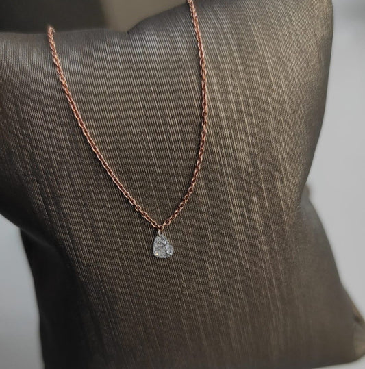 Collana diamante - taglio cuore con foro nella pietra